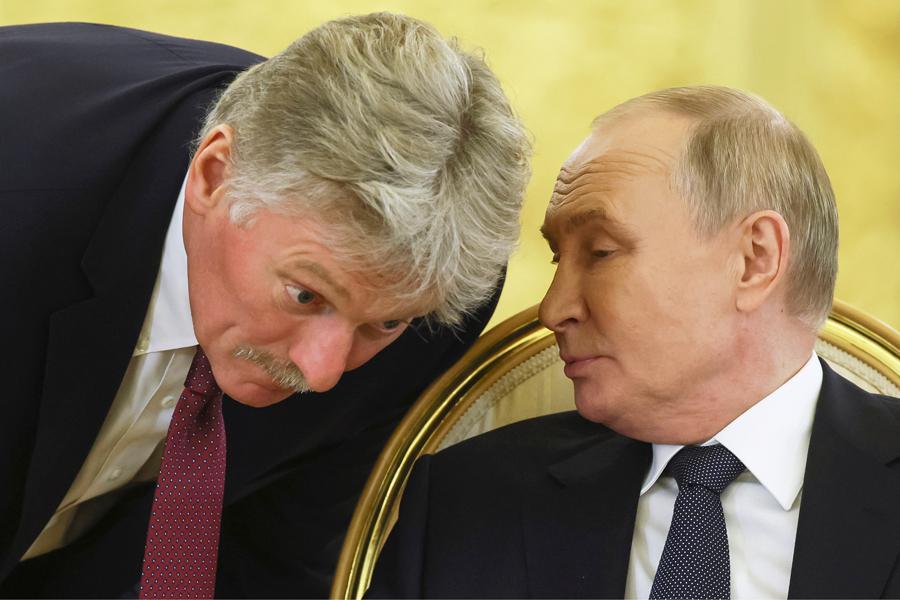 nexta_tv's tweet image. “Hundreds of drones shot down over Valdai?” Nope, nobody heard a thing

Residents of Valdai in Russia’s Novgorod region say they noticed no attack at all, despite claims from Russian authorities that nearly 100 drones tried to strike Putin’s residence on the night of December 29…