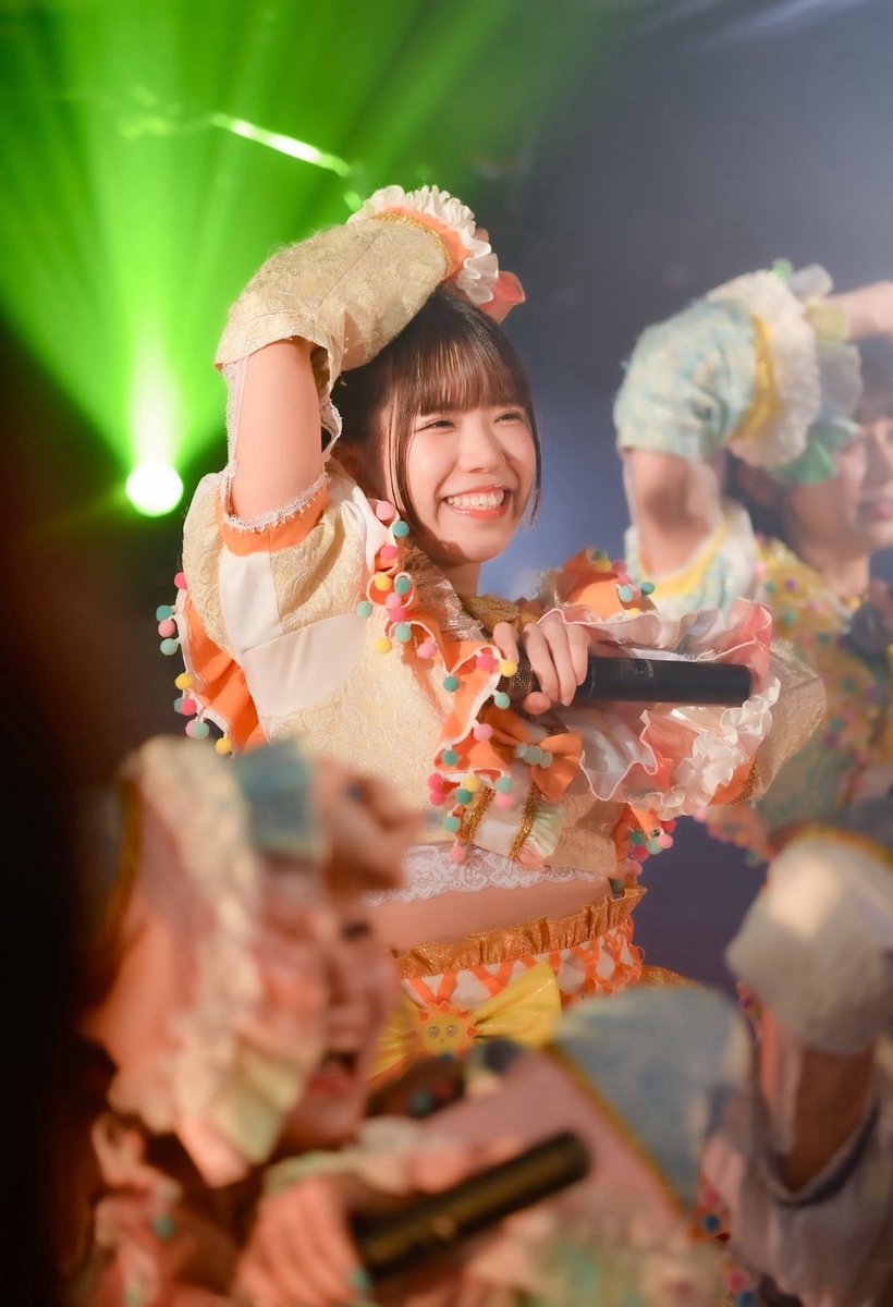 mayu_lpop's tweet photo. Killer Tune沢山お世話になりました!
今日でイベント終わっちゃうの寂しいね😭
大トリ!そして今年ラストのろりぽっぷ!!!!!!!ライブ🍭
30分たっぷり楽しみましょう❤️🔥
宜しくお願いします🌞
#KillerTune
#ろりぽっぷ https://t.co/oIERaxBBju