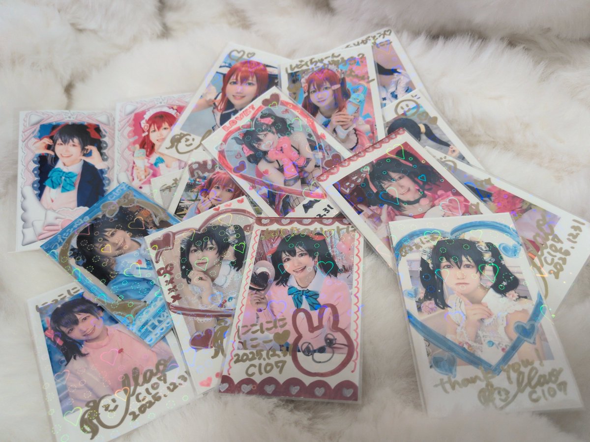 デコに格差のある特典チェキ風カード