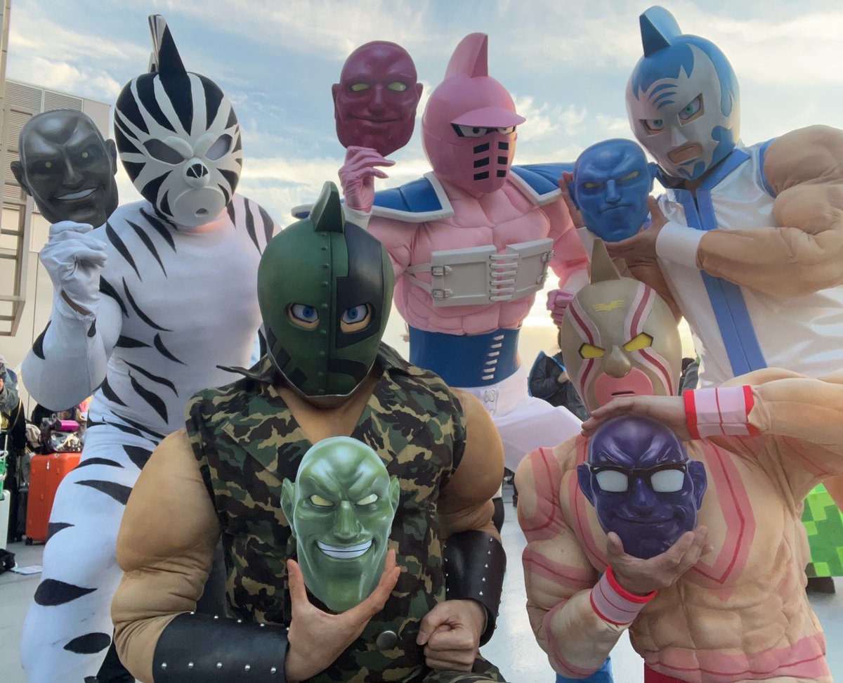 【コスプレ/キン肉マン】

㊗️ #CMK50th ！
コミケ1日目、運命の5王子あわせ💪
5人揃った🙌

ビッグボディ/<a href="/TfMarvel/">桃天🍑(Taoten)</a> 
マリポーサ/<a href="/m_gagz_b/">まりんさん</a> 
ソルジャー/<a href="/kickman1129/">KICK</a> 
スーパー・フェニックス/<a href="/amuroray1104/">アムロ🍜コミケ両日</a> 
ゼブラ/<a href="/kinuzero/">鬼怒 零🦍</a> 

📸/<a href="/Ts1118Misugo/">ミスター・ゴージャス、C107、30キン肉マン、ロビンマスク31DQⅤ天空人プサン</a> 

#C107_cos 
#アムロ製作所