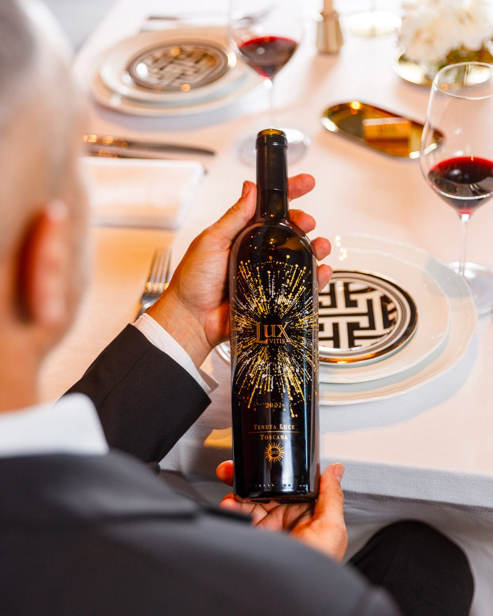 Tenuta Luce tweet media