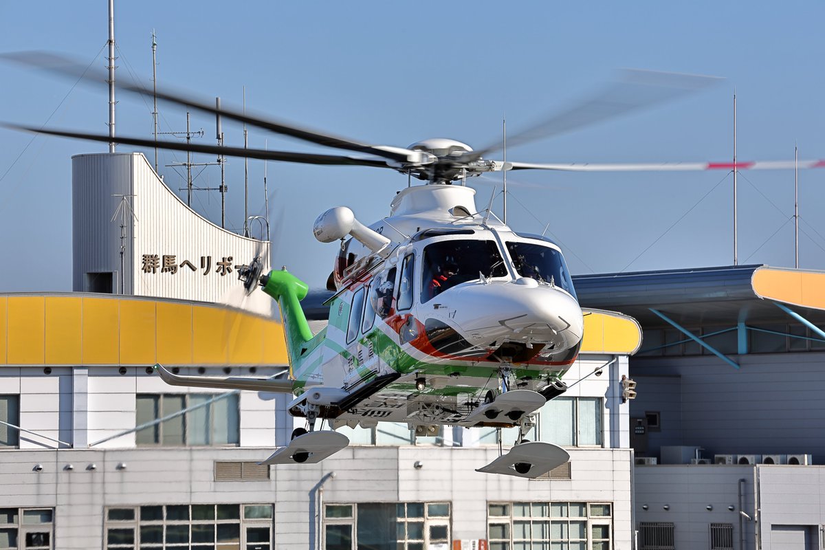 stone15DJ's tweet photo. 2025/12/30 
群馬県防災航空隊     
JA10GR　はるな     
Leonardo AW139 https://t.co/p0TqiaRAQI