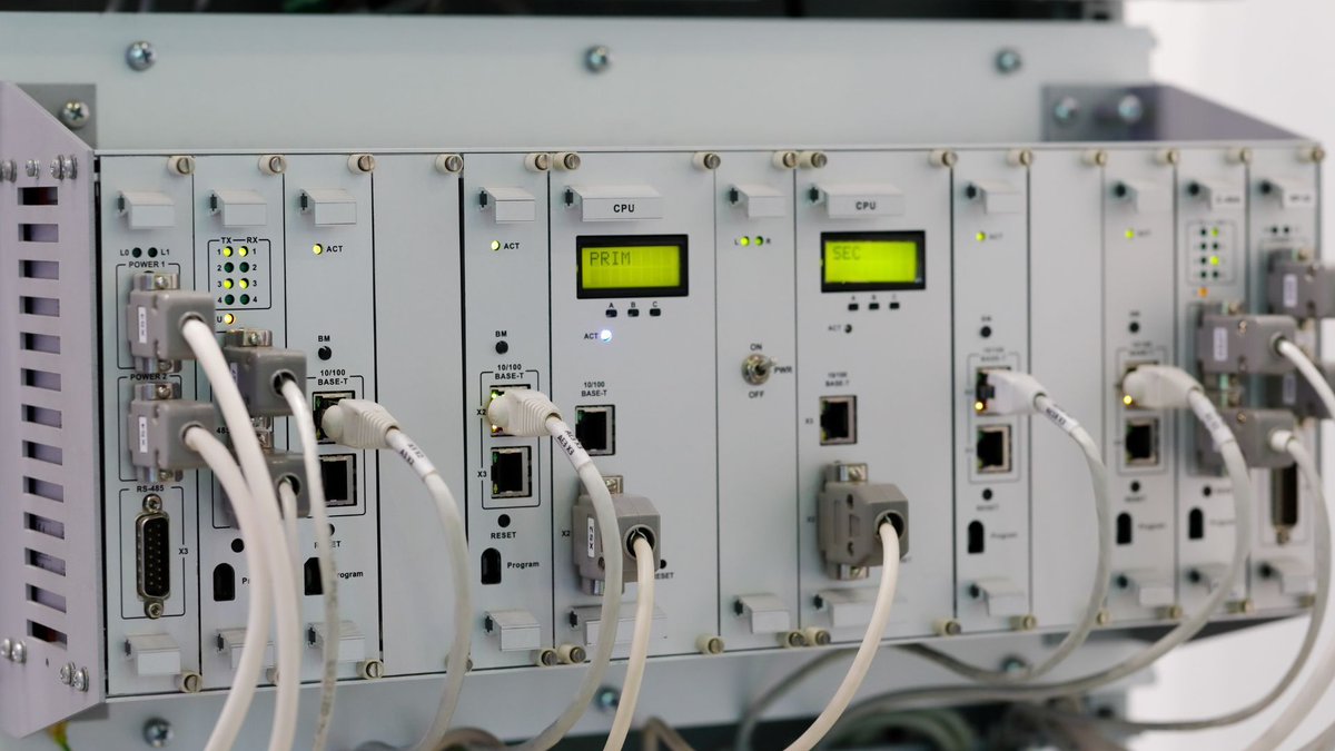 🔌 What is PROFIBUS?
A trusted industrial network standard, PROFIBUS enables automation systems to communicate quickly, reliably, and efficiently.

We break it down in our blog 👇
buff.ly/sxQ03dQ

Powered by Rowse Automation.