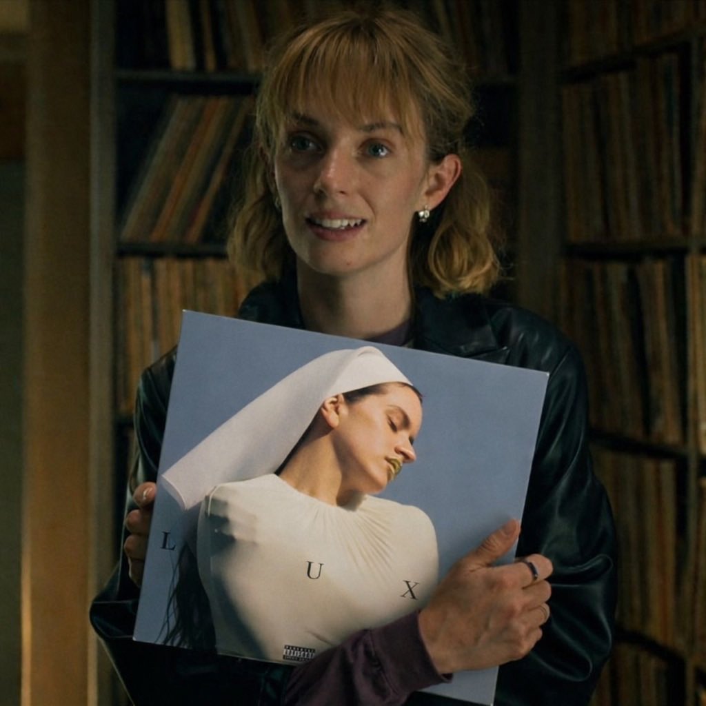 rosaliaposting's tweet image. 