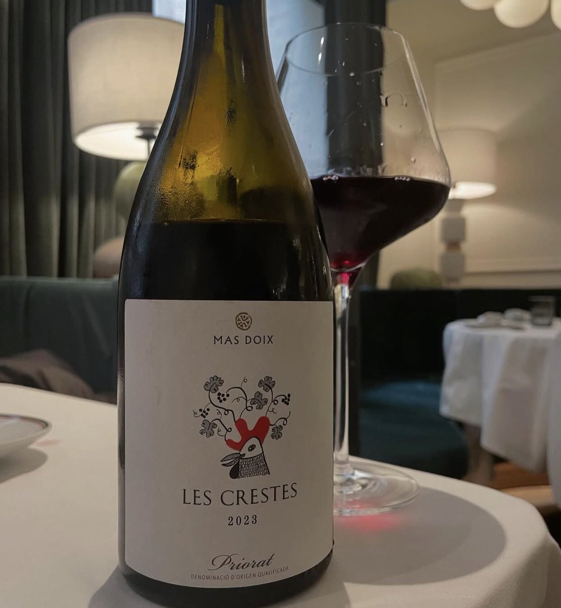 Molt bona experiencia al nou Restaurant Finorri🤩

Hi trobareu productes de temporada molt ben executats i amb bon servei al client 🫶🏼🔝

Ens acompanya un Les Crestes de <a href="/masdoix/">Mas Doix</a> que mai falla🍇😍

Salut!🍷