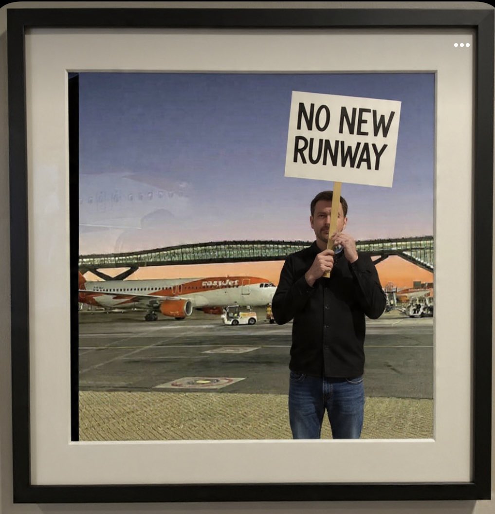 CAGNE_GATWICK's tweet image. As #CAGNE face @UKLabour in the High Court on 20th January challenging the wrong decision to allow a new runway at #GatwickAirport we ask you to donate to fund  the team CAGNE.org #climateemergency #bigbusiness greed @VINCI