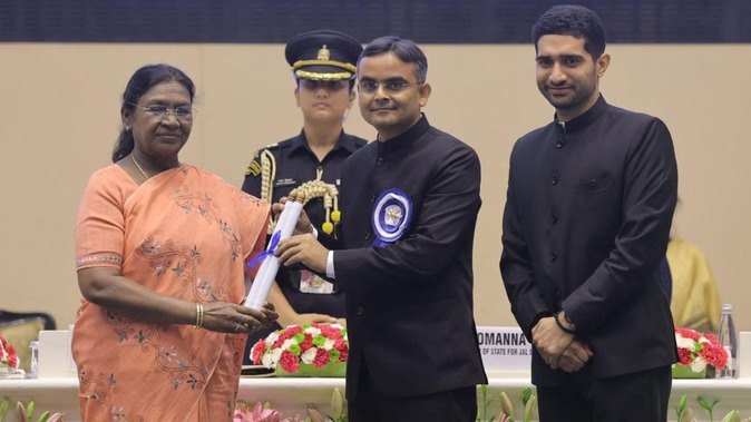 #YeThikKarkeDikhao tweet media