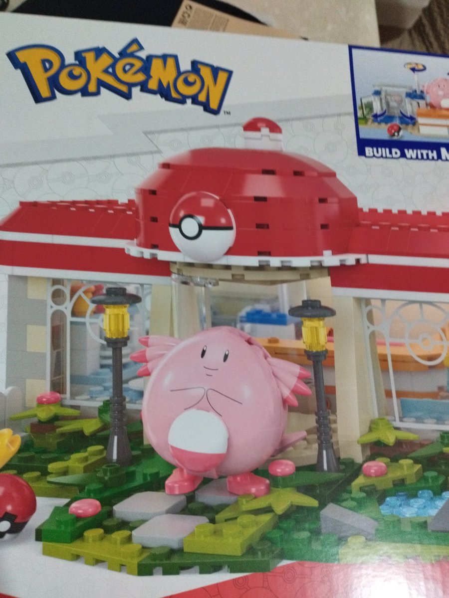 manellorente's tweet photo. @Pokecarlengues  qué haces apareciendo en los regalos de Papá Noel de mi hijo? Le dije anoche que era hora de ir a la ducha y me contestó "Con todo el respeto y cariño" que se iba a duchar Rita la Cantaora https://t.co/o3N4pZPVTT