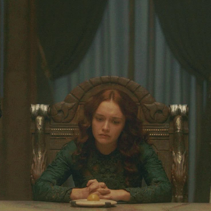 alicentted's tweet photo. "Grace.....that poor girl" https://t.co/akmkqKfw3Y