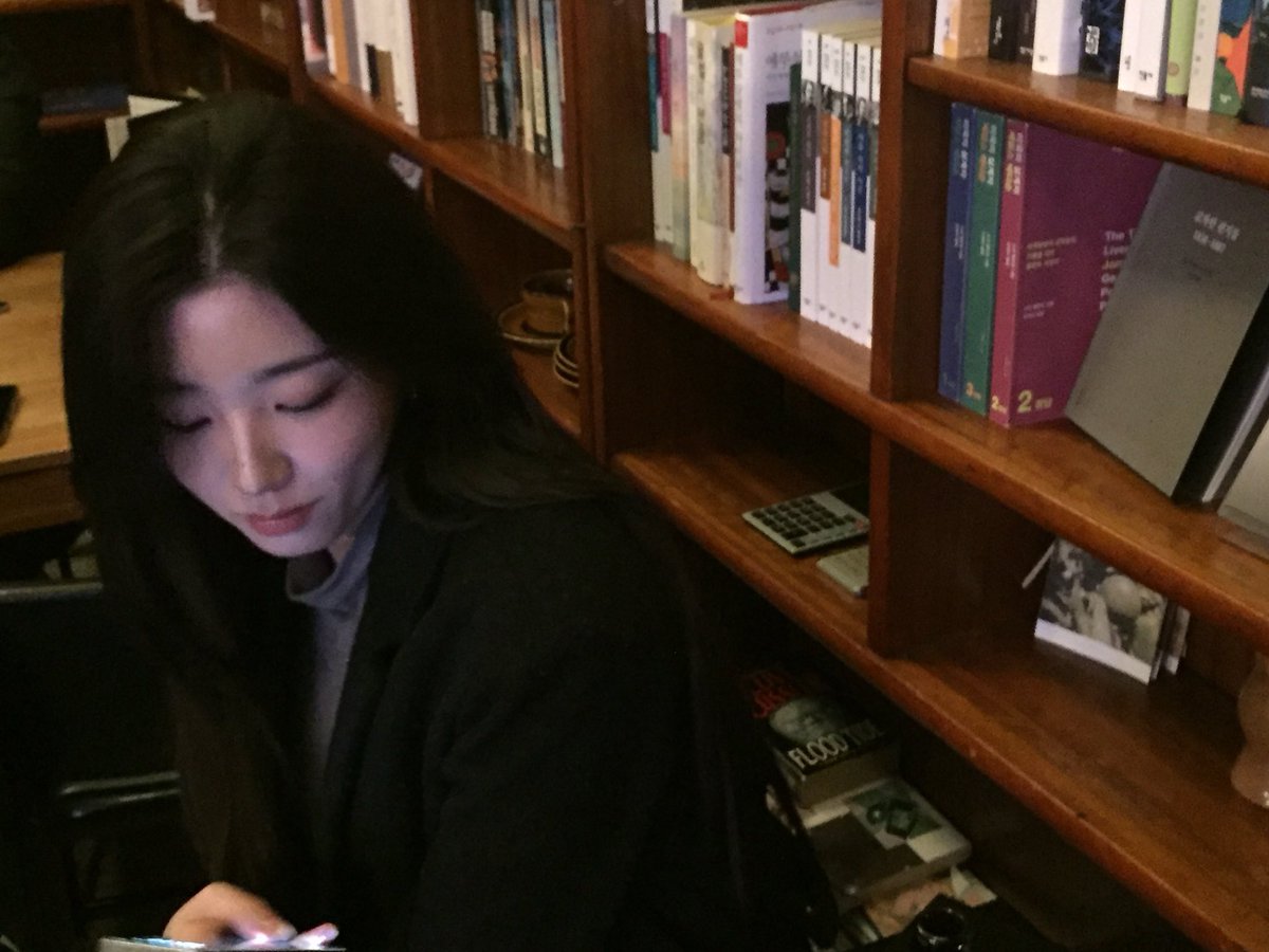 s14updates's tweet photo. sohyun cosmo room update

#박소현 #tripleS #트리플에스 https://t.co/g0ZCxVIZ9m