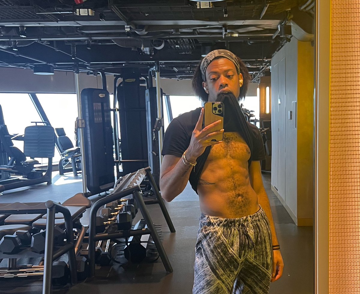 xtopherjx's tweet image. 🫡