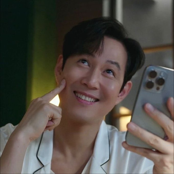 𝙙𝙖𝙧𝙘𝙮 tweet media