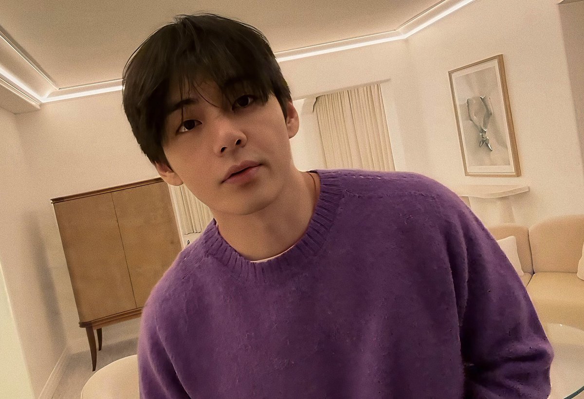 Udah wangi dan fluffy buat dinduselin Sura dan Kian, tapi mamanya pertama dulu.