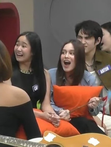 exp1ergen's tweet image. nhak parang iba na yung gusto mong hawakan dyan ah??? ANLAPIT NA OH

CAP TUESTOSAVE TALA
#capkrys