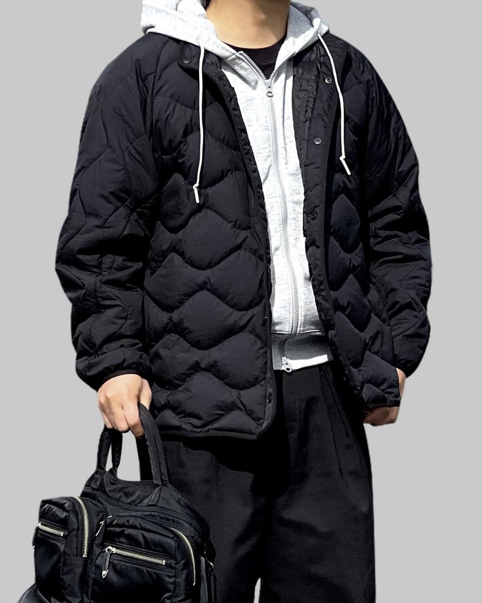 アウターはユニクロ×ホワイトマウンテニアリングのキルティングダウンばっかり羽織ってます。これめっちゃ便利