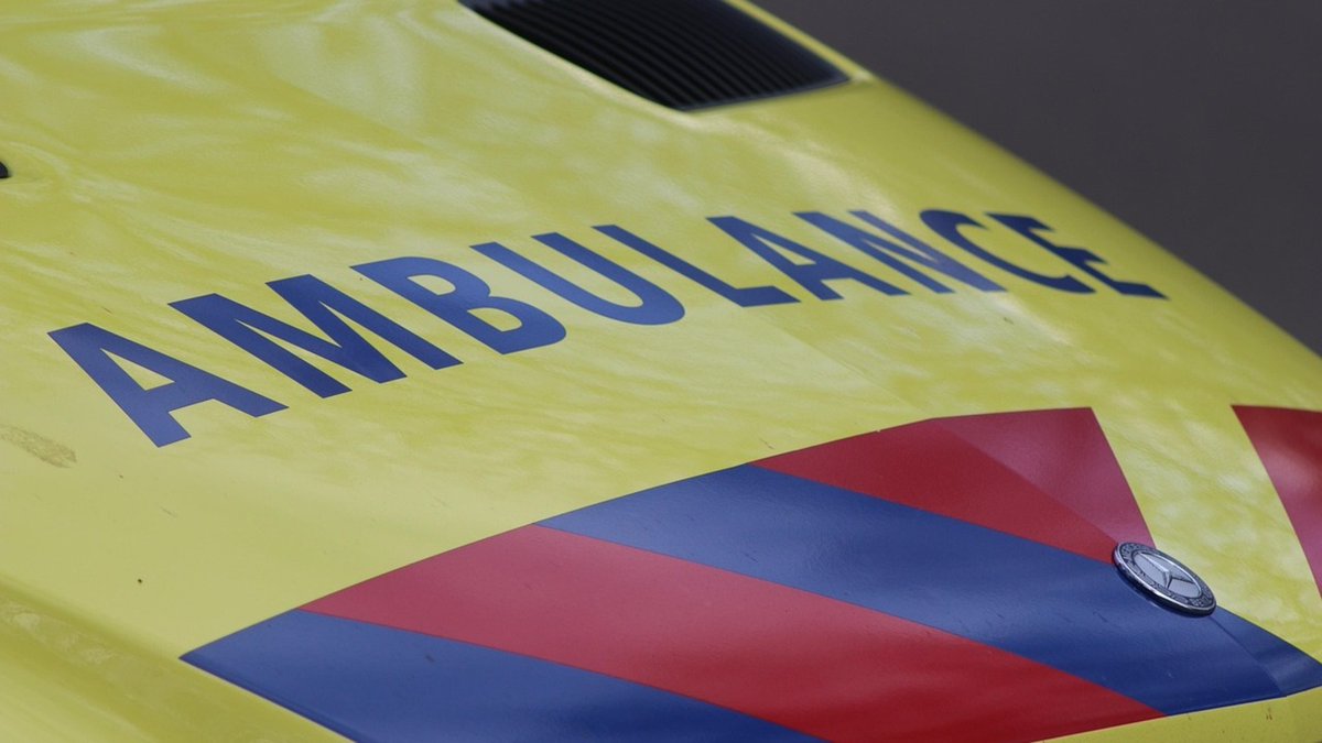 Auto op de kop op A59 bij Sprang-Capelle