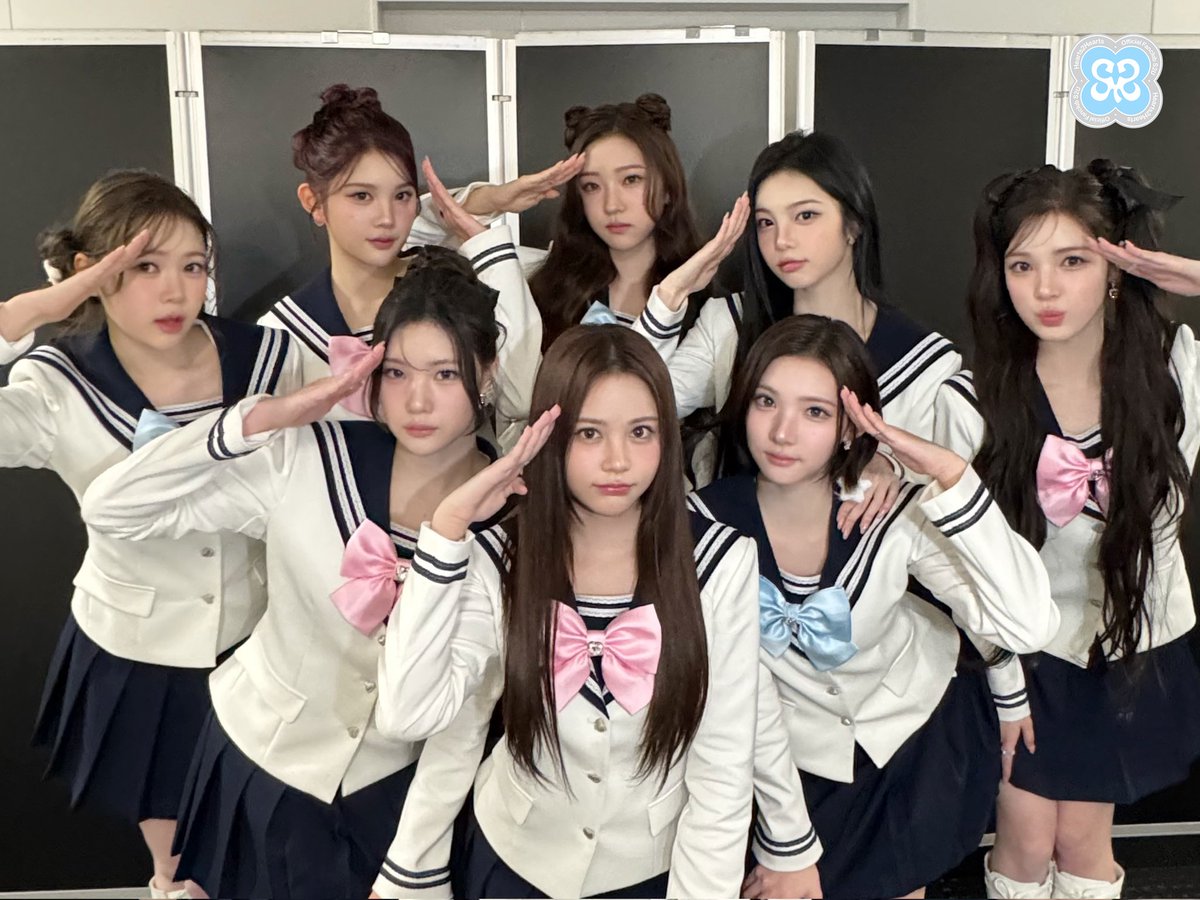 Hearts2INA's tweet image. 251230 Hearts2Hearts weverse membership update

#Hearts2Hearts #하츠투하츠 #H2H
@Hearts2Hearts