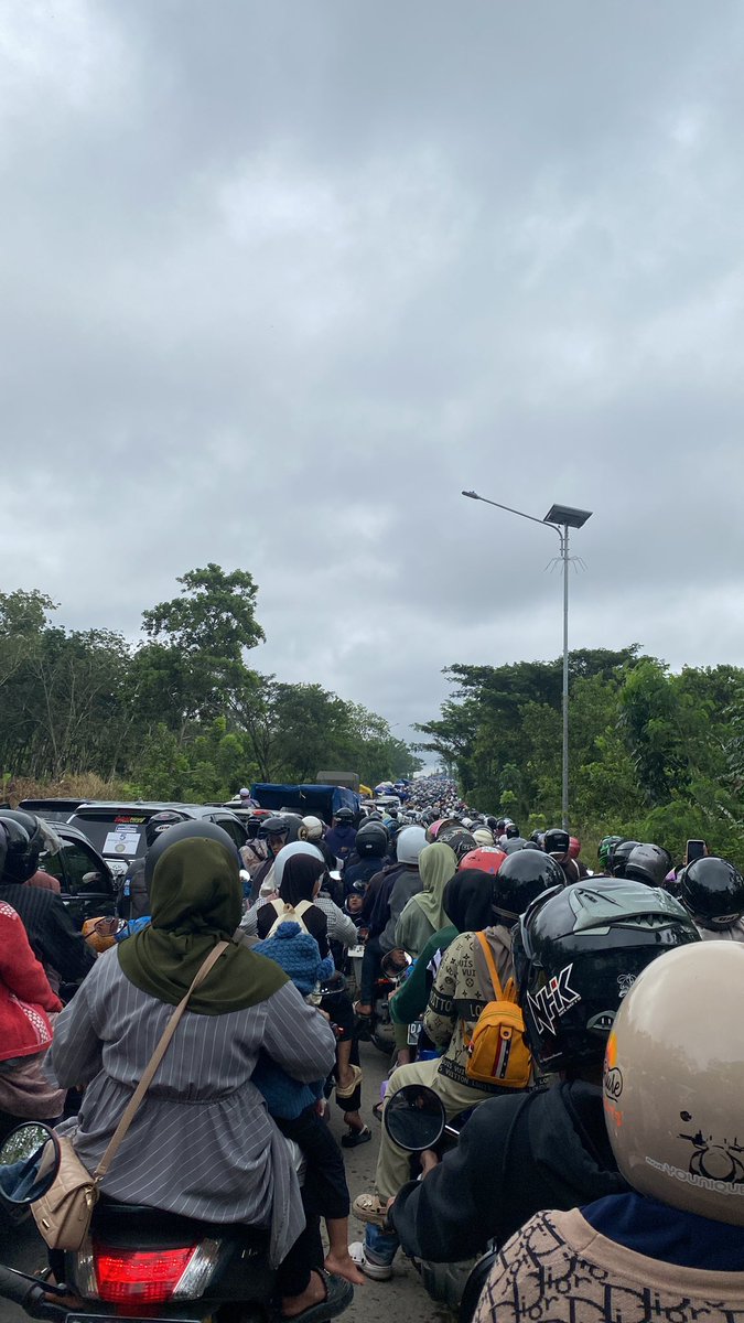 luckknut's tweet image. start 08.32 - finish 17.40