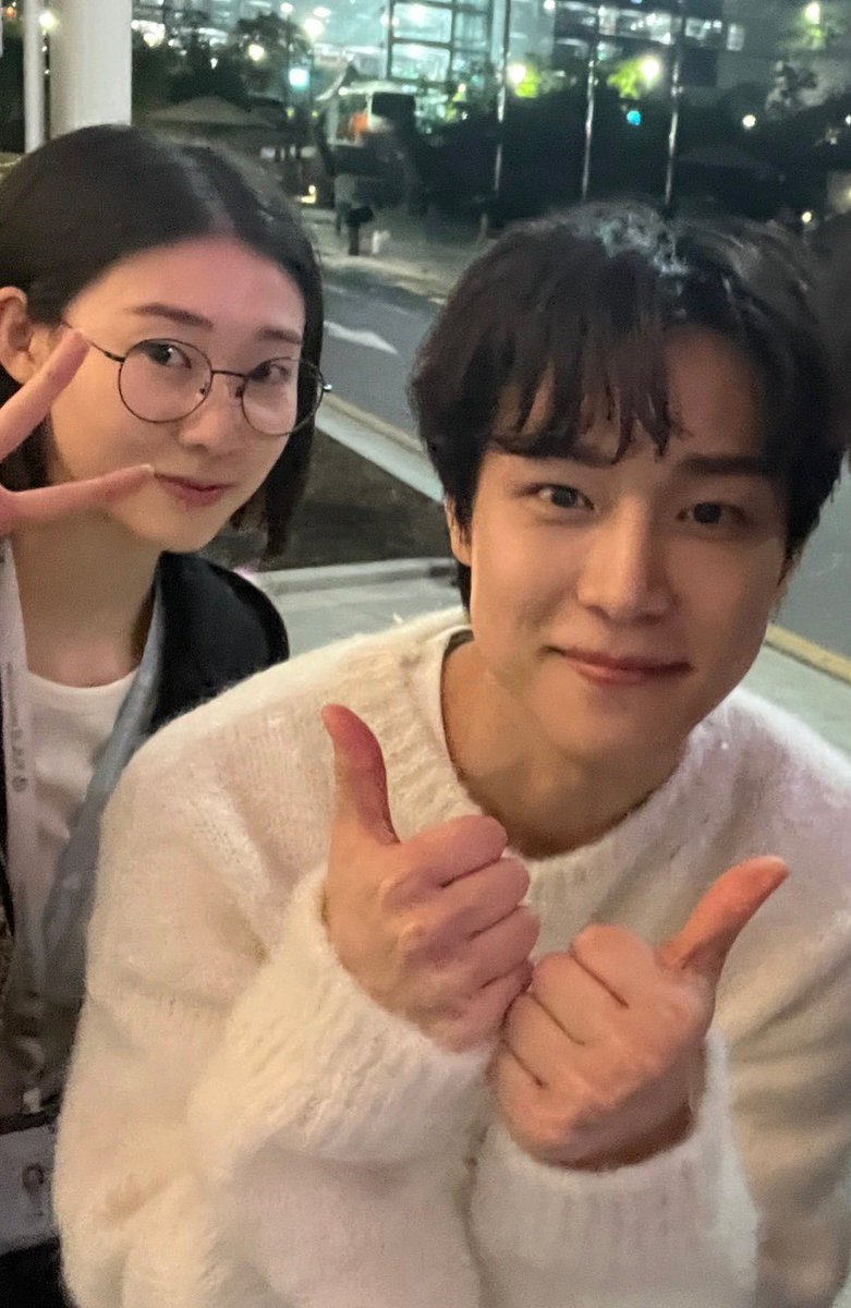 uneexx_'s tweet photo. 내가뽑은올해의 커플 재일사비
제가 재일사비하는사람이라그런게아니고
진짜최고의커플임
일단 고양 강아 커플이고 
찍은건 2년전인데 재일사비붐와서
올해 여름에 화보까지 찍은 효자커플임 https://t.co/5n6xXkNtpB