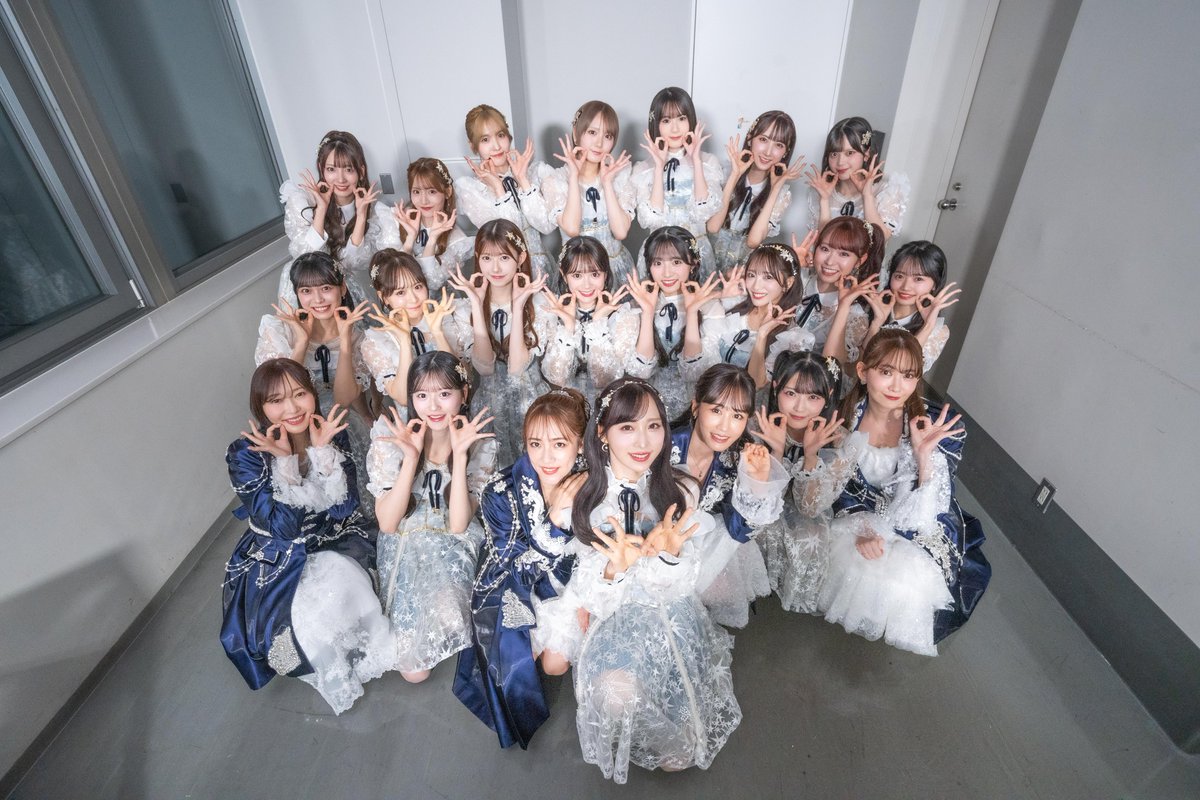 AKB48_staff's tweet image. 🏆第67回輝く！日本レコード大賞🏆

企画賞を受賞した『Oh my pumpkin!』と
『恋するフォーチュンクッキー』を披露させていただきました🎤🥠🤍

OGのみなさんと20周年という節目に
レコ大のステージに立たせていただけて
本当に光栄でした…❕🥹💫
たくさんのご声援ありがとうございました📣…