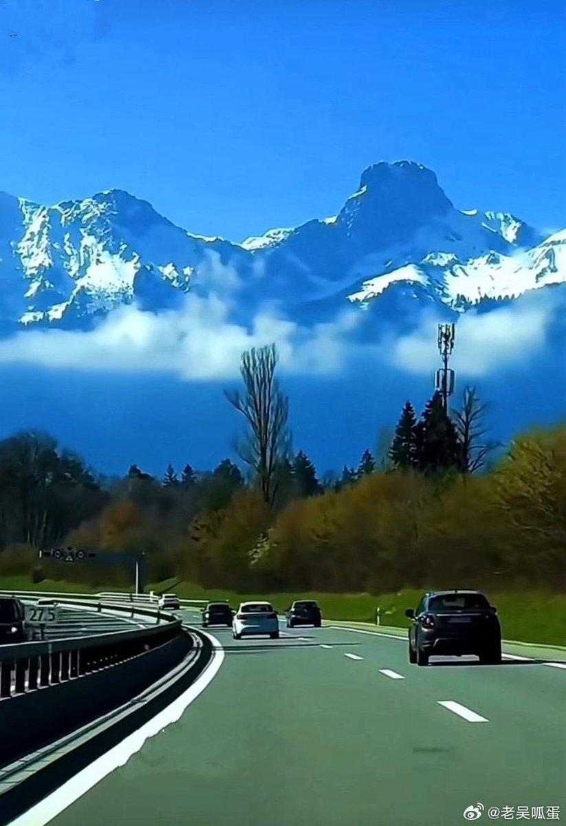 CAPy9iUiGOJqqFG's tweet image. 任何关系，出现不尊重，就是信号。无需争论，不必原谅，远离是唯一的答案。