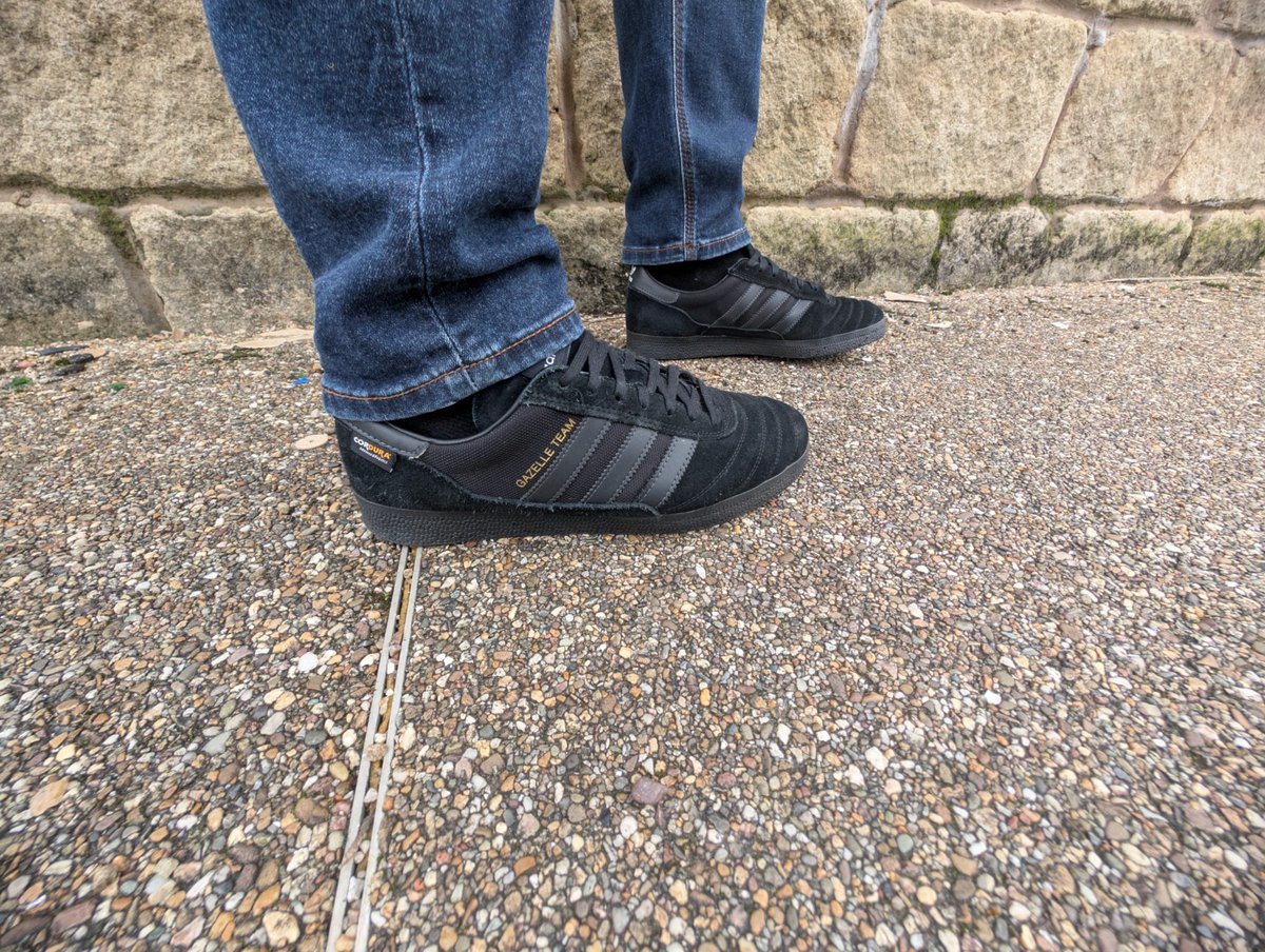 Early start in Milltown this morning. Wearing a monochrome black Cordura Gazelle Team.
#adidas 
<a href="/adiFamily_/">adiFamily</a>