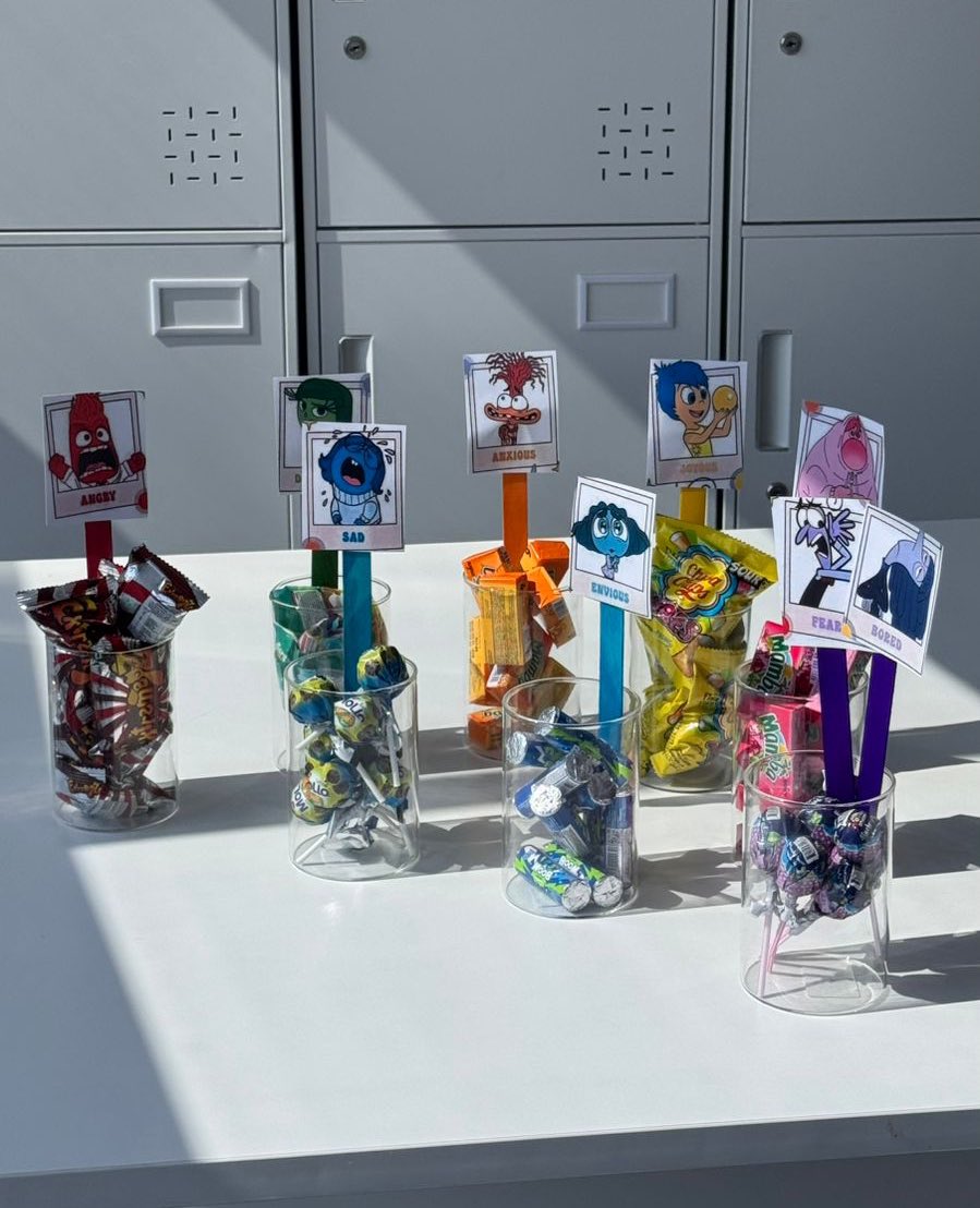 Menna gamil. tweet media