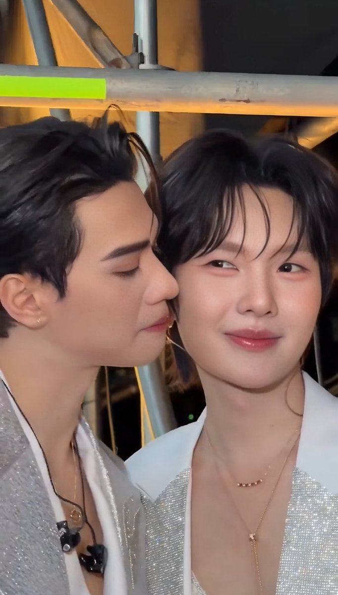 OnlyyOill's tweet image. ไม่ไหวววว

KENGNAMPING COUNTDOWN ICONSIAM
#KENGNAMPINGxICONSIAM