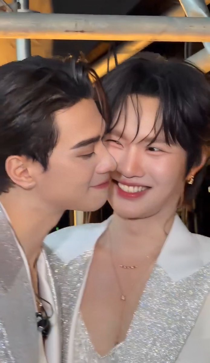 OnlyyOill's tweet image. ไม่ไหวววว

KENGNAMPING COUNTDOWN ICONSIAM
#KENGNAMPINGxICONSIAM