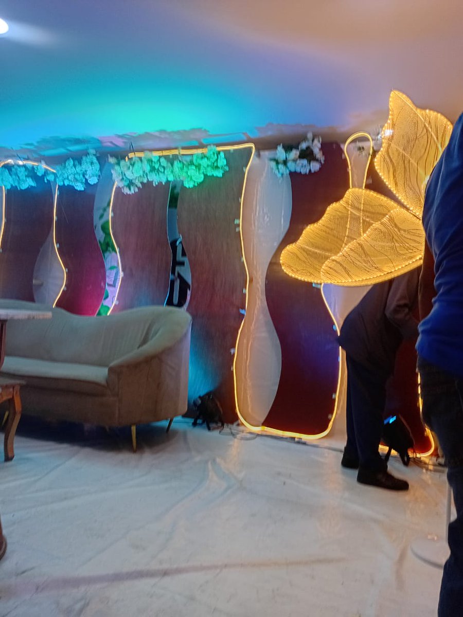YematEvent's tweet photo. This is where love meets luxury.
At Eko Club, every detail matters, from the lighting to the finishing touches.
We don’t just decorate events, we create unforgettable experiences.
@agbeke&amp;olatunji - couples thank you for entrusting us with your celebration ✨ #LuxuryWeddingDecor https://t.co/R6two1JB0A