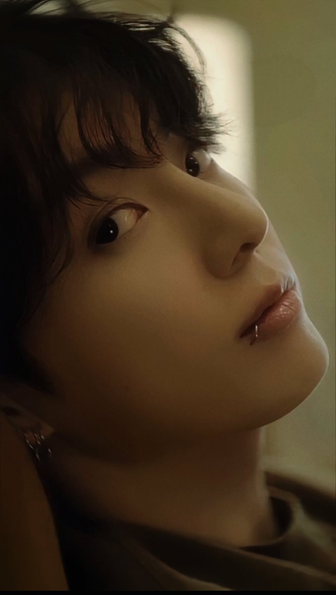 97Jungukk's tweet photo. Drop your favorite photo of Jungkook in 2025! https://t.co/L9cNNZ6j3L
