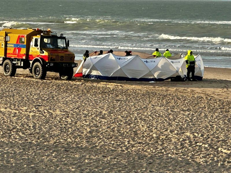 Stoffelijk overschot aangetroffen bij strand Julianadorp