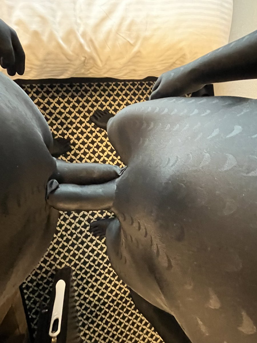 olutofess's tweet image. 撥水で兜合わせ