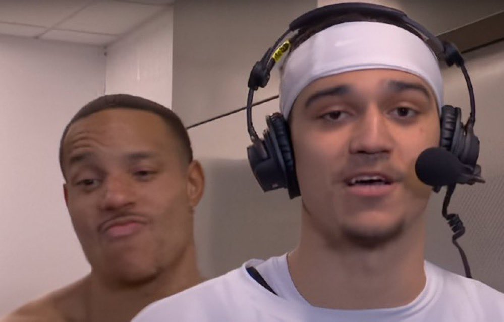 CashMagicc's tweet image. ayooo?