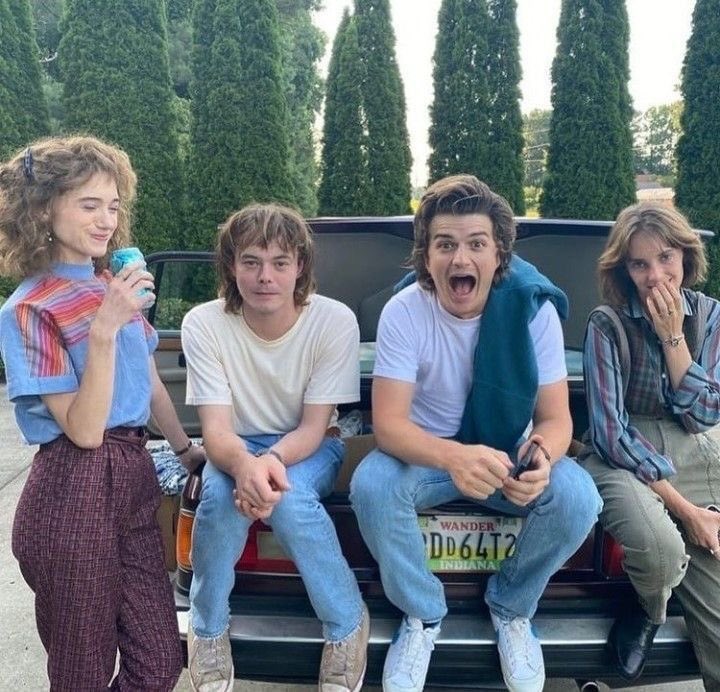 jancymypotatoes's tweet image. tomorrow is the last time we’ll ever see the older teens forever :(