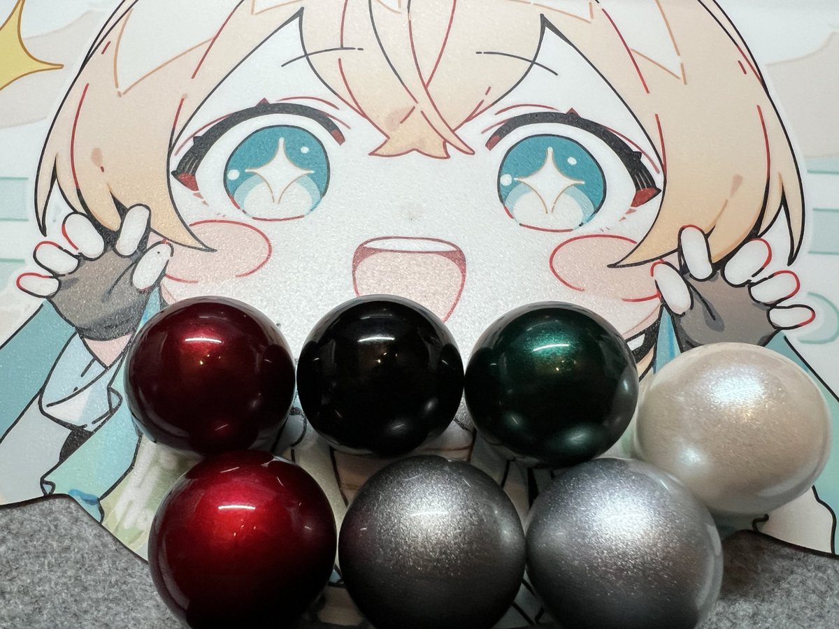 Krsnik777's tweet photo. トラボの反応と滑りがしっくり来ずに困ってたけど、nalulabさんのケースと一緒に高級ベアリングを購入したら、全て解決したわ

動画のボールはペリックスの黒にマステ https://t.co/3iPP0PoXBj