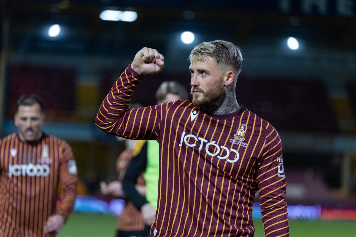 steviehumps's tweet image. Get in! Another huge 3 points at a bouncing VP ❤️ @officialbantams