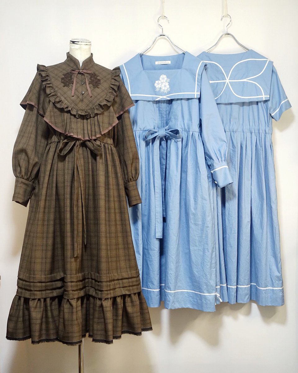 classic check & flower dress アネモネのセーラーワンピース 制作の