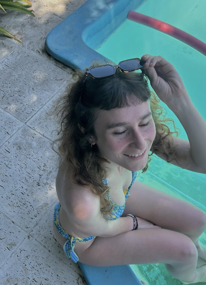 vickyta______'s tweet image. Lamentablemente no es esta mi situación actual