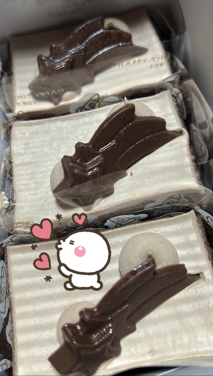 アイスを買いに行ったら…😳
ケースにあるんだもん(…ｻﾝｺ)
後1日頑張りますよ😮‍💨