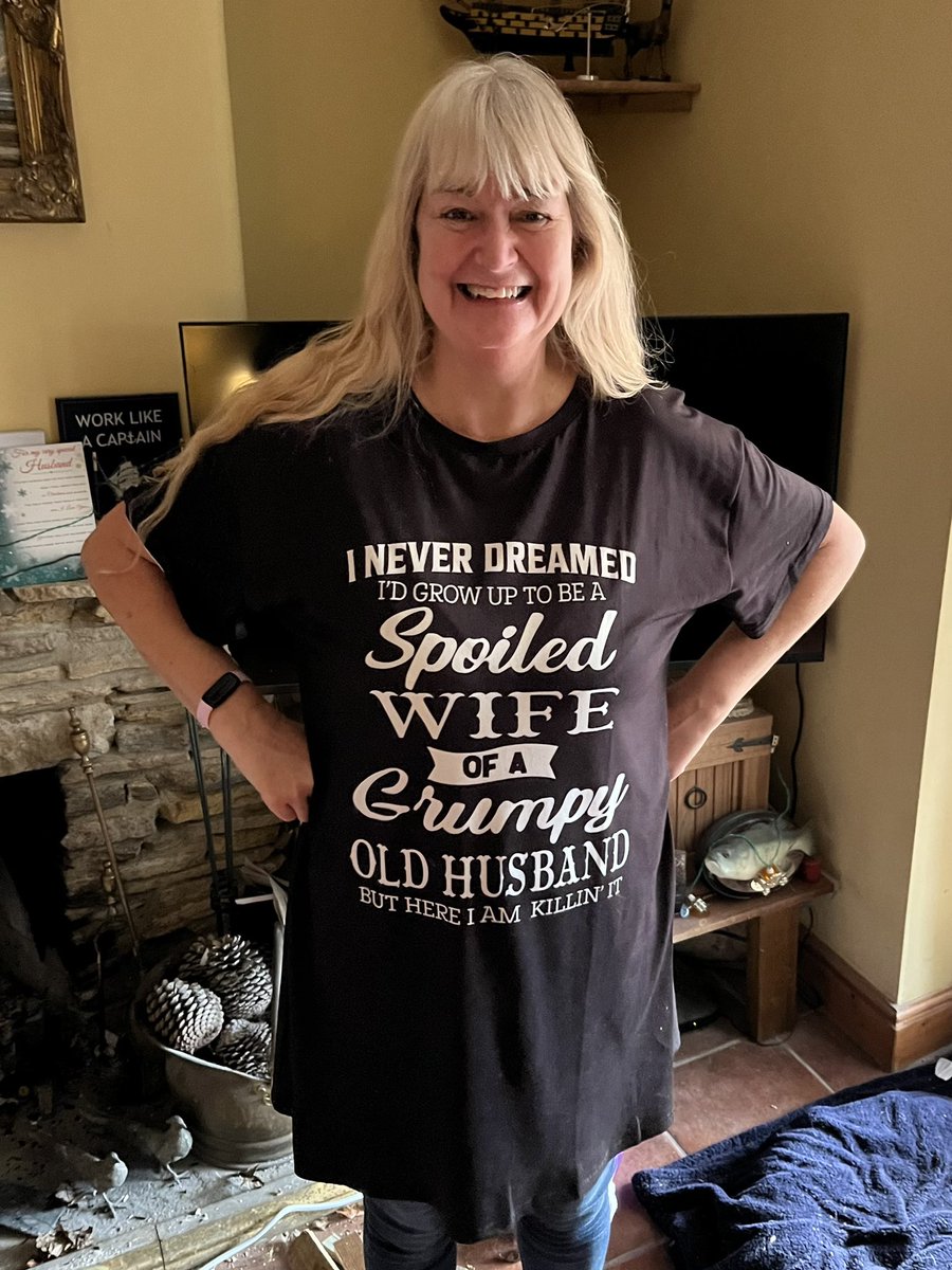 HappyHooker1157's tweet image. Present from Grumps 
What do you reckon am I killing it? 😜🤣