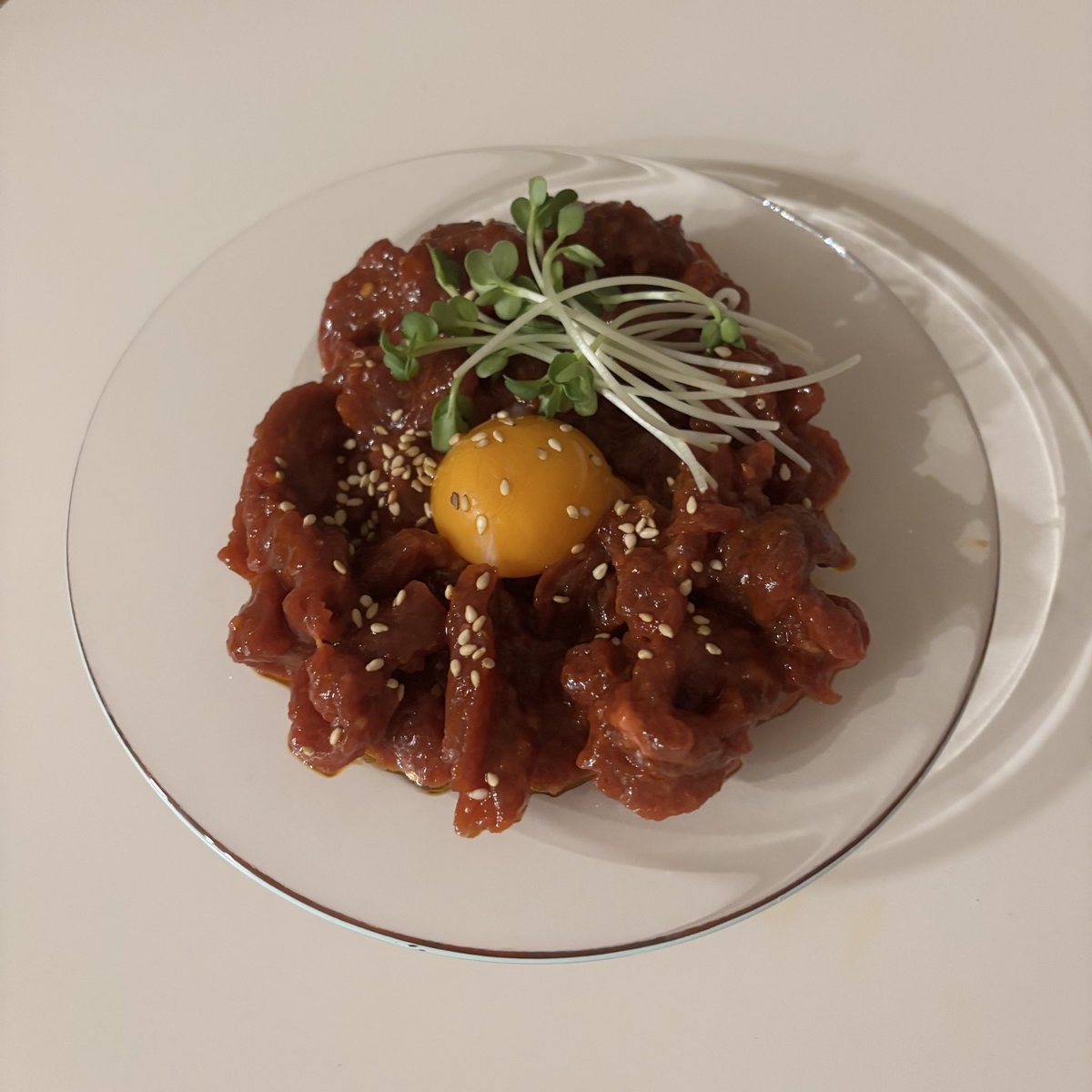 ユッケになります。 FRONTALE11CBR74 ユッケさんお疲れ様です。ユッケさんの奥様との日常