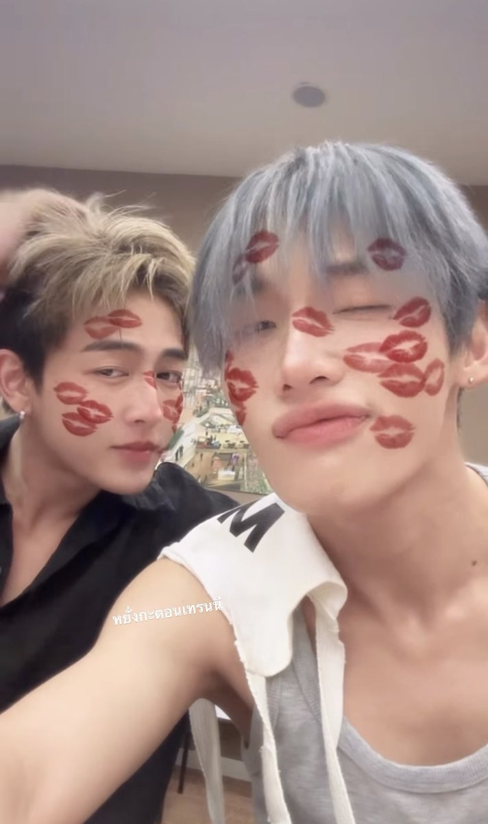 ppuffypie__'s tweet image. ผมอะตัดได้ แต่ตัดใจจากเธอไม่เอานะครับ 🐶