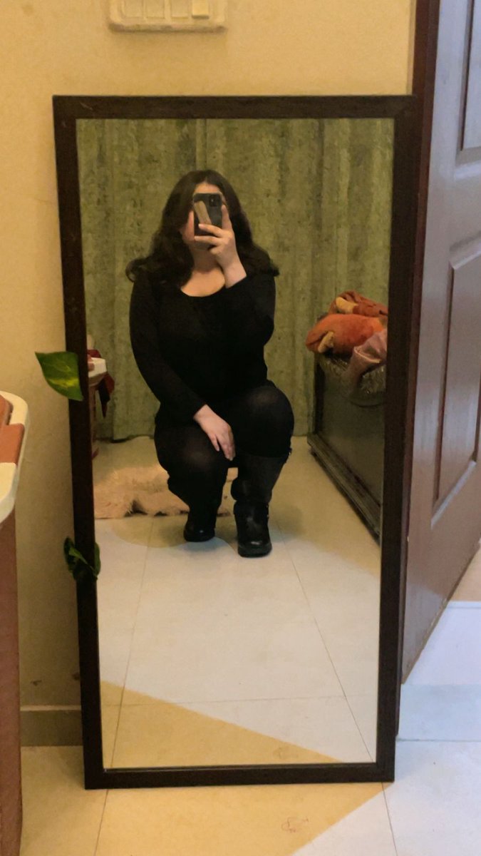 Take a chance to get task voice note in your dm, you just need to like, follow and repost then say done in comments and you will get it loosers

Femdom queen ashu