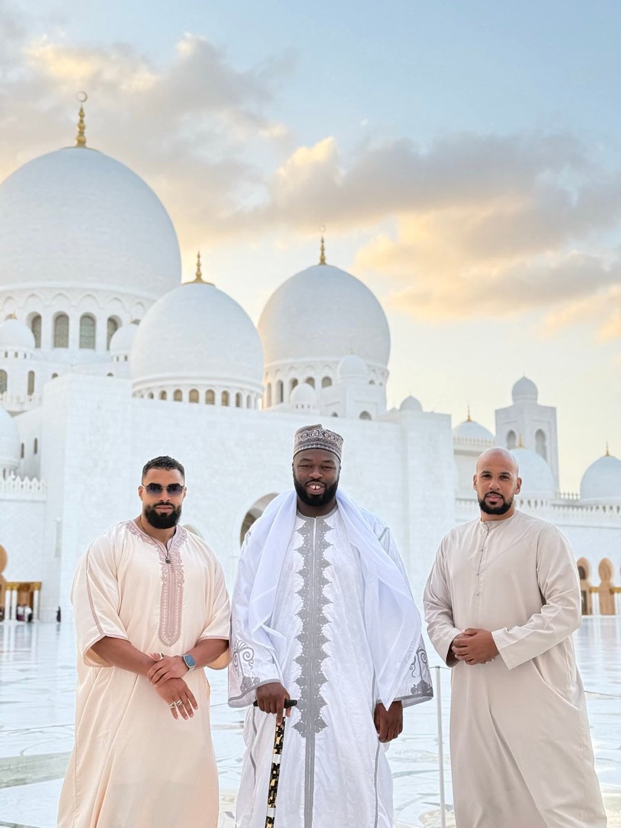 MFaarees_'s tweet photo. May Allah have mercy on our brothers and grant them Jannah. 💔 https://t.co/WyCXgyAkHx