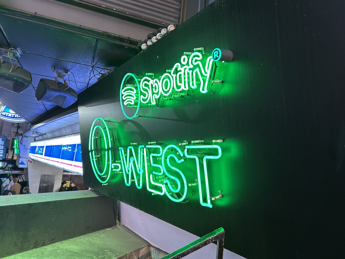 aoao様用•*¨*•.¸♬︎ 綾野製作所 ゼノノワール 幅50cm サイドボード ガラス扉 ラッピング天