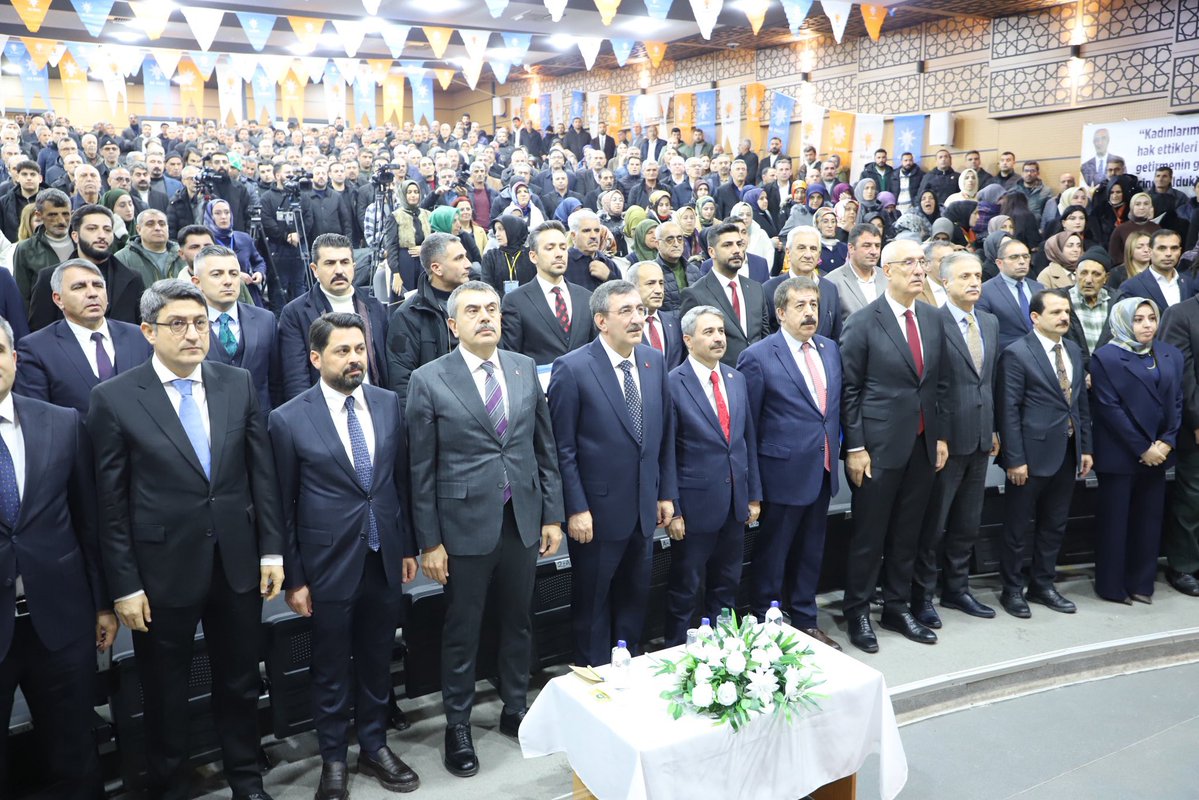 📍BİNGÖL 

Salona sığmayan coşku 🤩

Umudun, İcraatin, Geleceğin Adı AK Parti 🇹🇷

<a href="/Akparti/">AK Parti</a> <a href="/_cevdetyilmaz/">Cevdet Yılmaz</a> <a href="/yilmaz_seven/">Av. Yılmaz SEVEN</a> <a href="/FeyziBerdibek1/">Feyzi Berdibek🇹🇷</a> <a href="/Korkutata_Zeki/">Zeki Korkutata</a> <a href="/Erdalarikan12/">Erdal ARIKAN</a> <a href="/EnessAslan_/">Enes ASLAN</a>