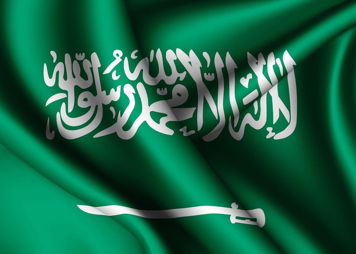 الله يديم عز قيادتنا الحكيمه ويحفظهم 🇸🇦