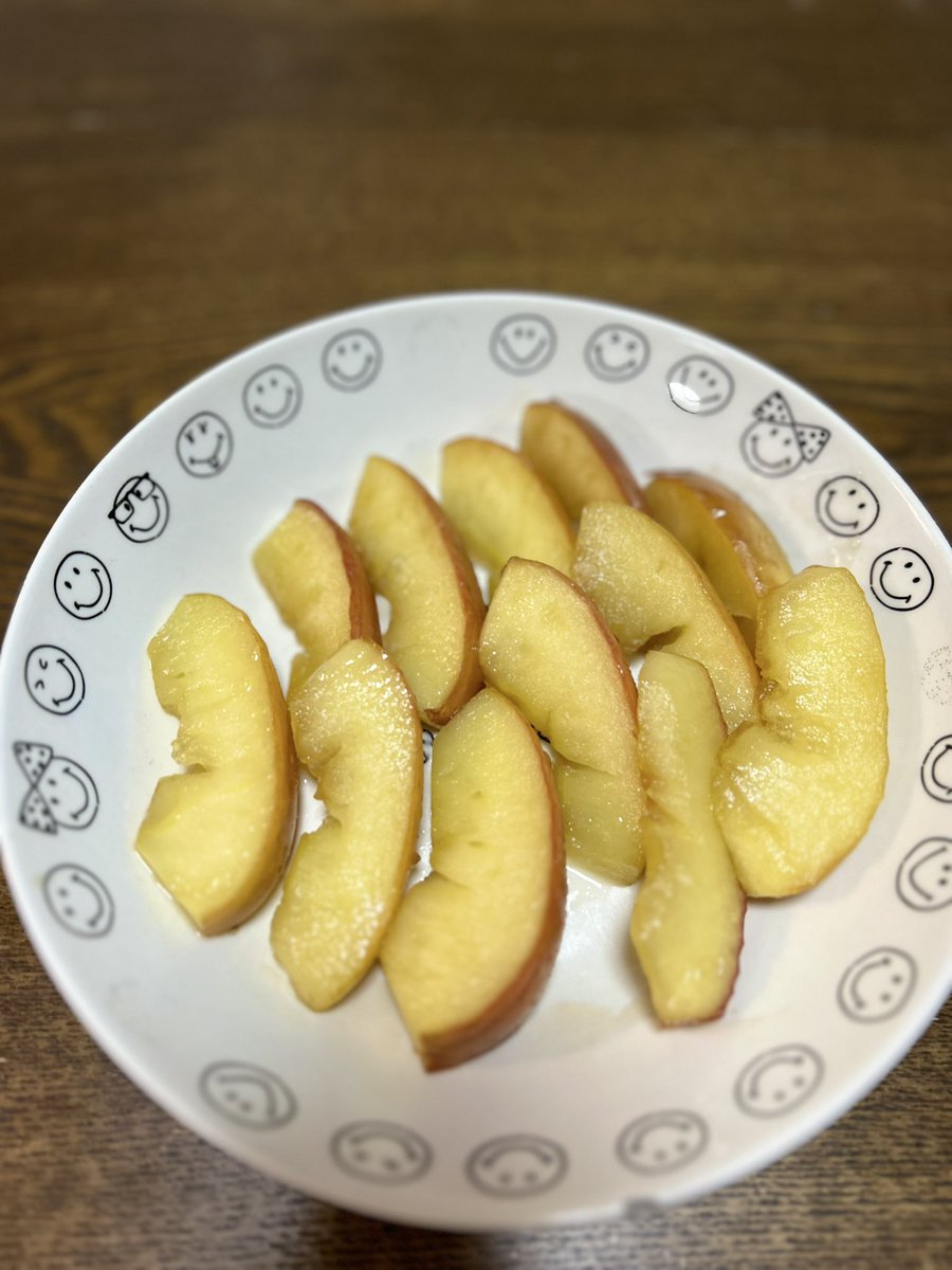 analyst_k_'s tweet image. リンゴのキャラメリゼ
※僕には千年早い