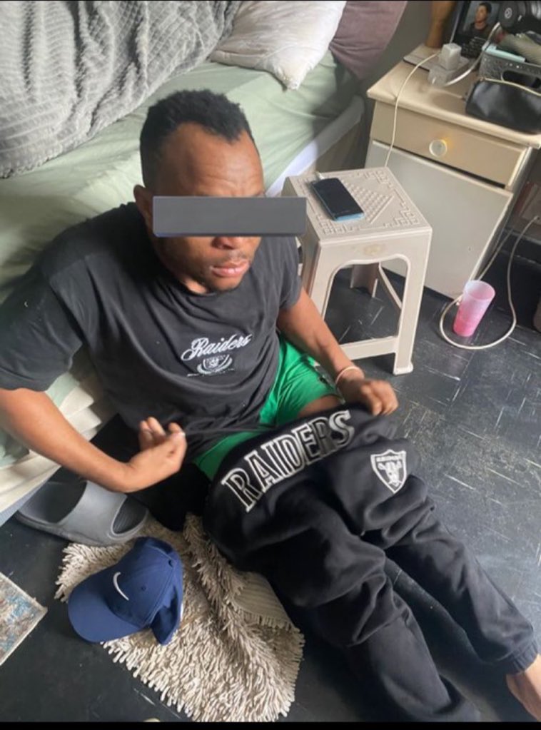 Am_Blujay's tweet image. He has been arrested 4 times he will get out 🤷🏻‍♂️